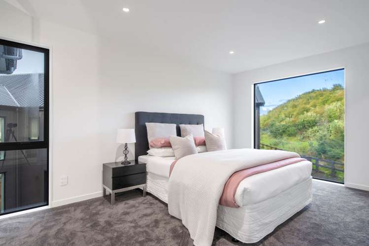 19 Humenga Place Long Bay_24