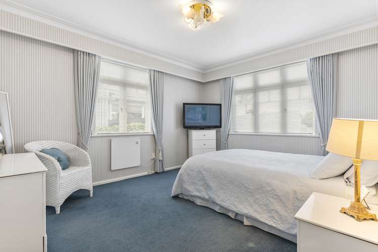 85 Golf Road New Lynn_11