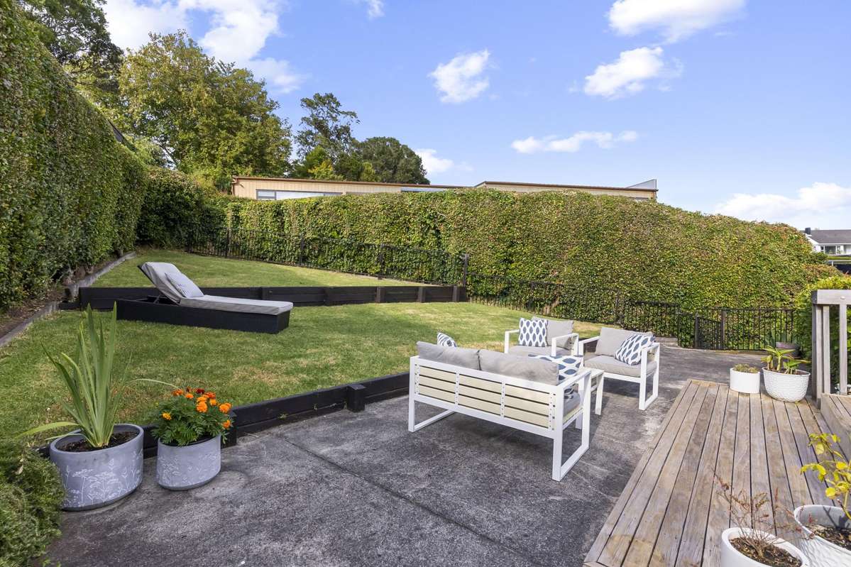 1 Vanessa Crescent_5