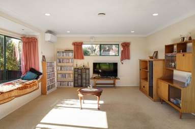 7 Meadowviews Drive_4