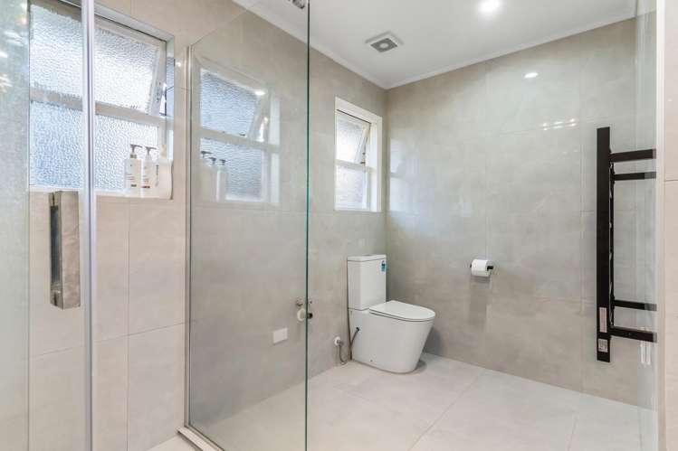 114 Alfriston Road Manurewa_12