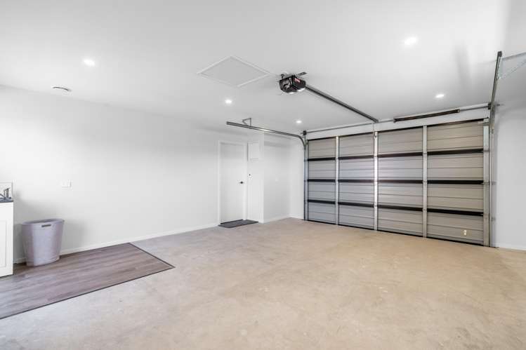 318 Crinan Street Georgetown_14