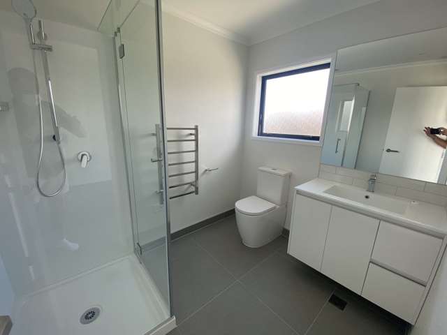 44 Manarini Road Westgate_4