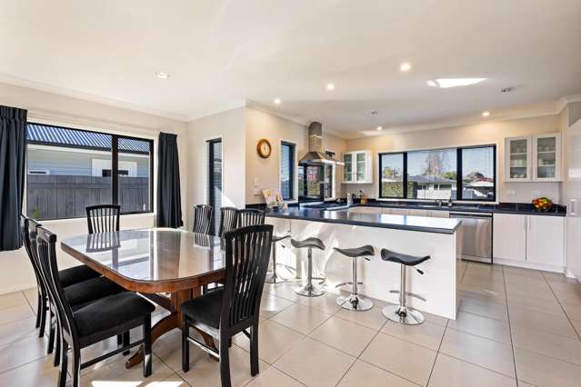 606 Nottingley Road Frimley_4