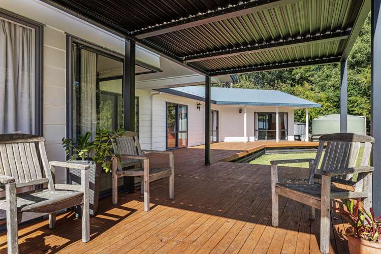 34 Nuku Road Taneatua_10