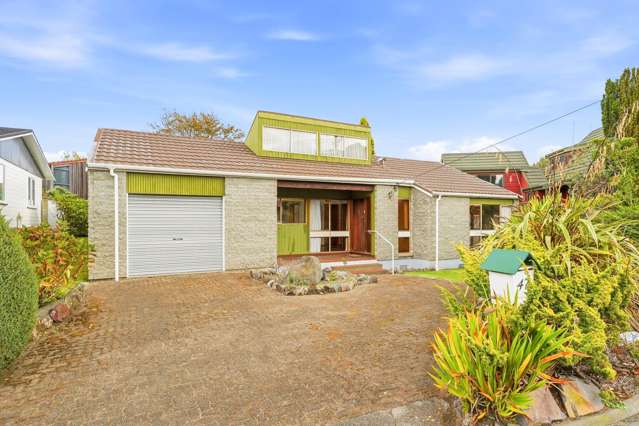 Potential plus on Parkes Ave
