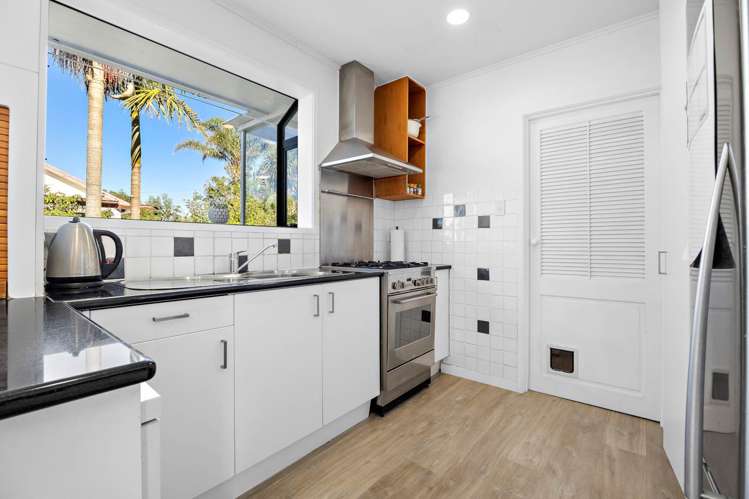 5 Weatherly Road Torbay_14