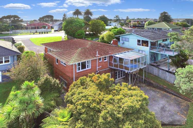 10 Waipa Street Birkenhead_12