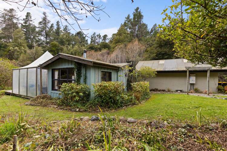 121 Teal Valley Road Hira Forest_1