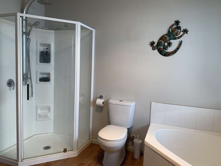 3 Somerset Grove Allenton_9