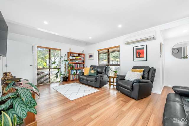 3 Laredo Grove Totara Park_2