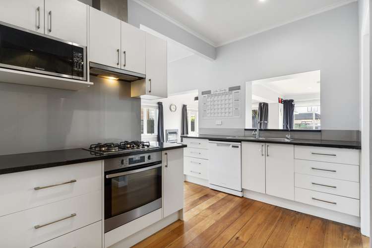 4 Akehurst Avenue New Lynn_6