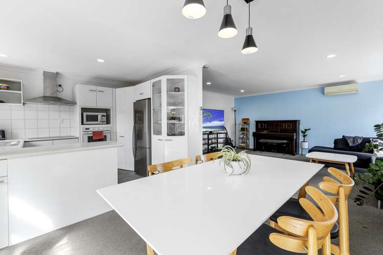 14b Darraghs Road Brookfield_6