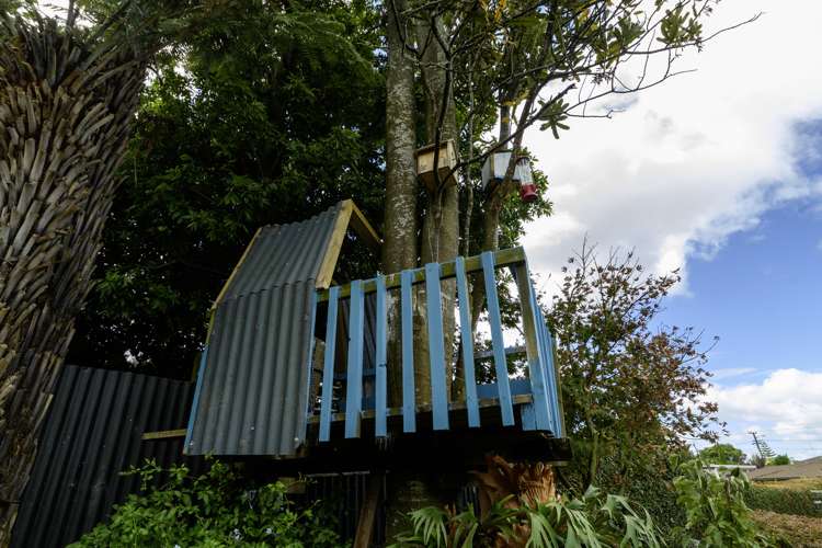 253 Levers Road Matua_34