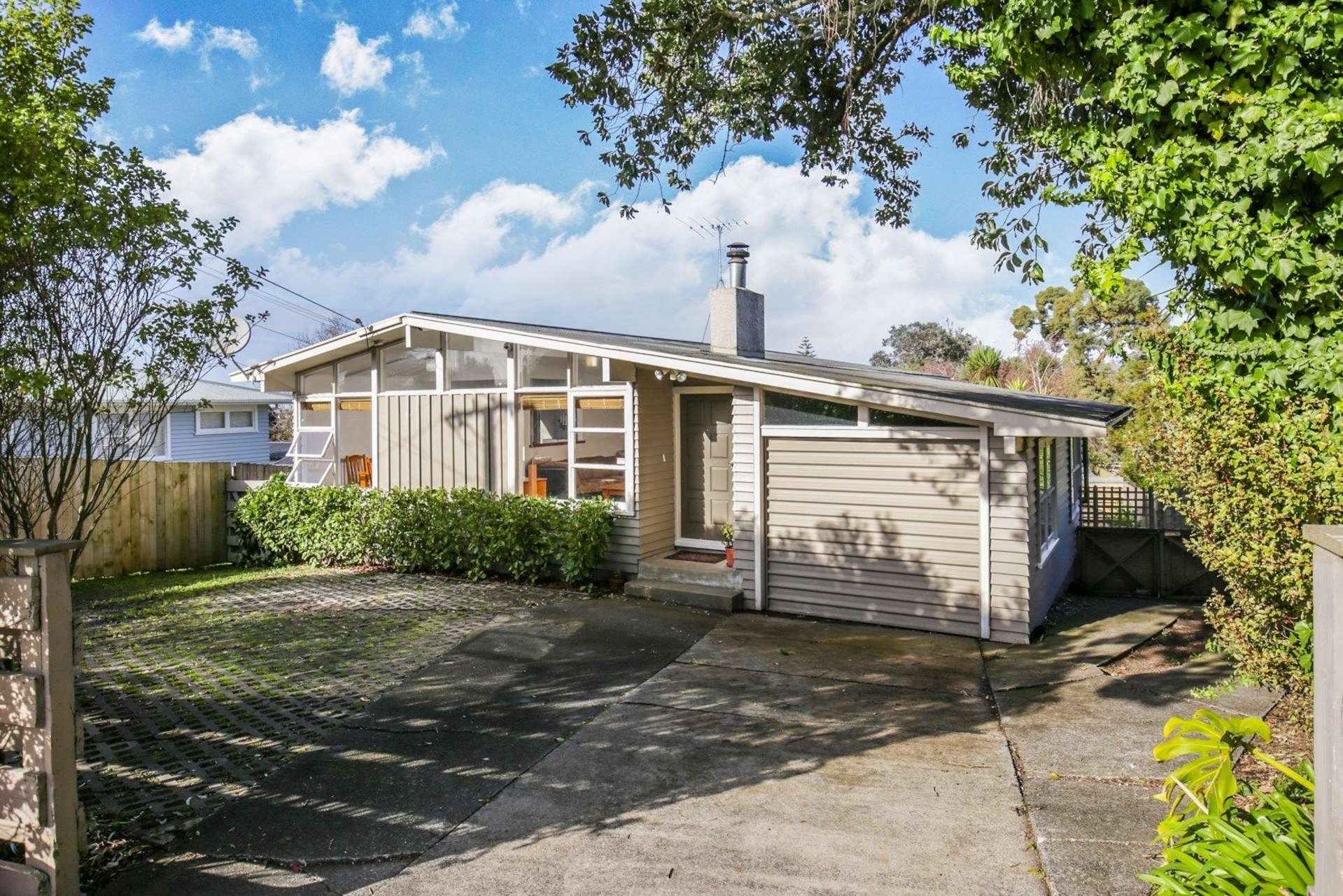 182 Golf Road Titirangi_0