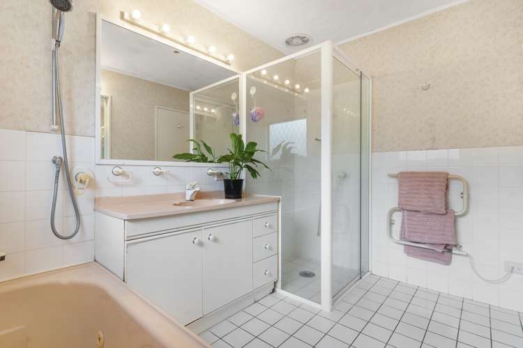 28 Milan Drive Glen Eden_17