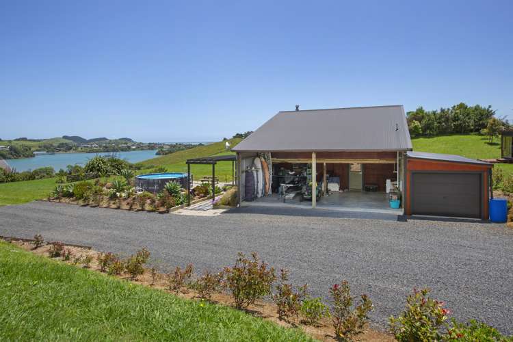 239 Hills Road Raglan_25