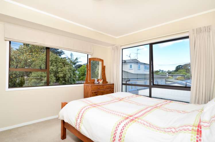 2/52 Rambler Crescent Beach Haven_8