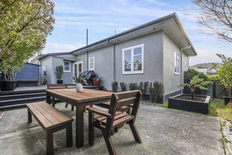 1b Shalimar Crescent Khandallah_17