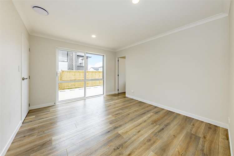 44 Hangahai Road Flat Bush_9