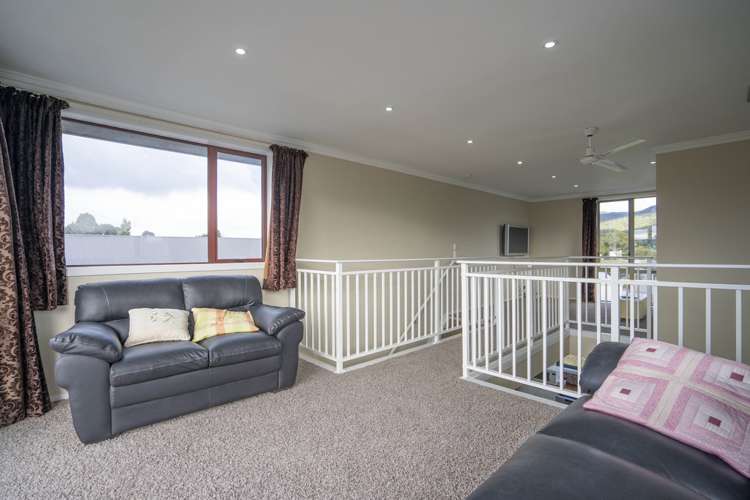 23 Motu-Au Close Manapouri_25