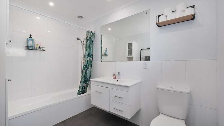 102a Randolph Street Woolston_9
