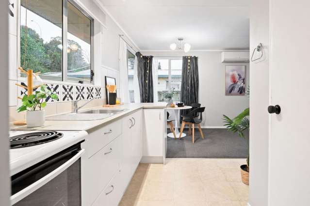 424 Kahikatea Drive Dinsdale_2