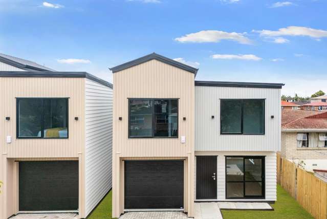 3 Bedrooms Modern Comfort & Convenience in Papatoetoe!