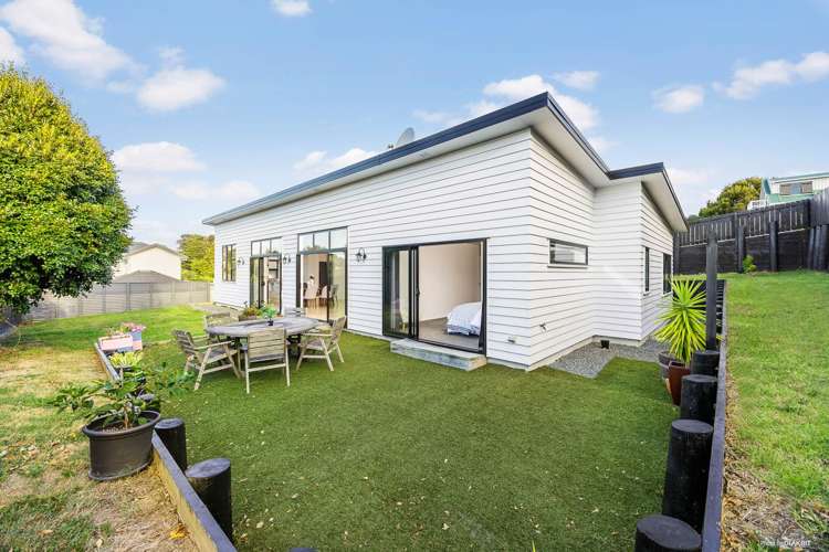 2 Pae Moana Place Stanmore Bay_5