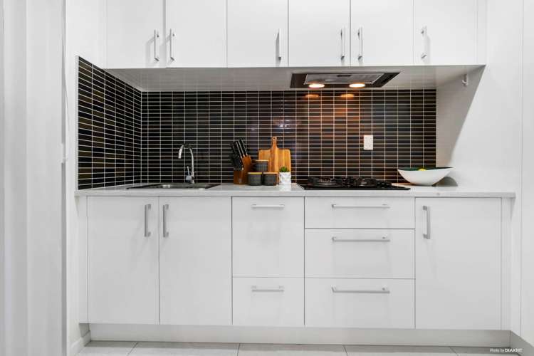 4 Ballindrait Drive Flat Bush_6