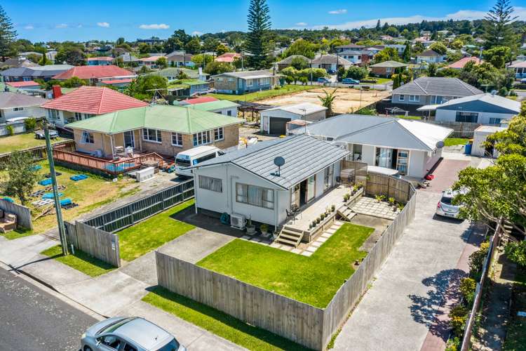 1/22 Mcdougall Street Manurewa_16