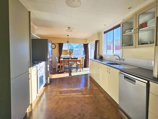 128 Charles Street Blenheim_2