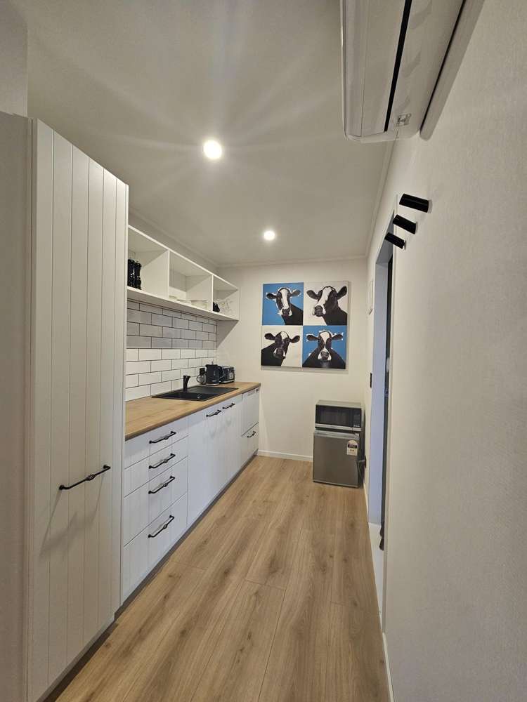 90 Parsons Road Weston_11