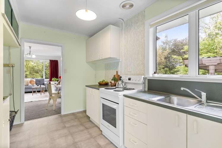 1/1 Gard Street Silverstream_2