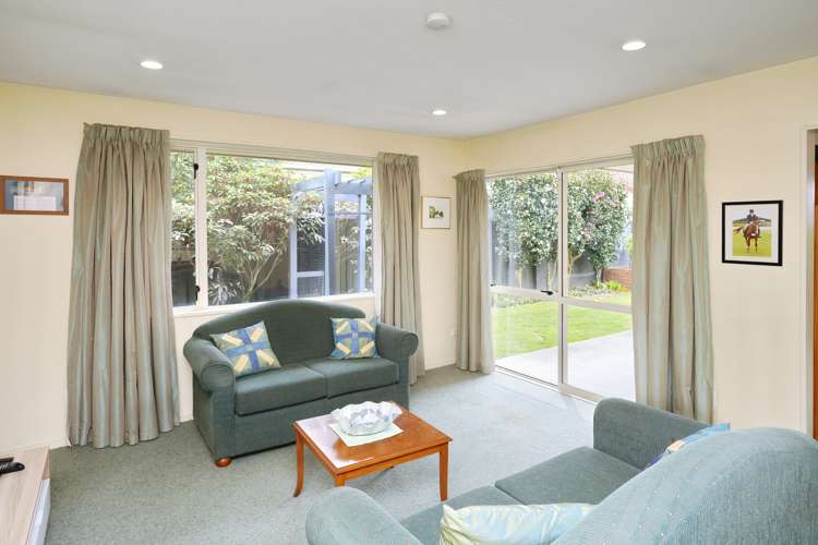 6c Kirk Road Templeton_7