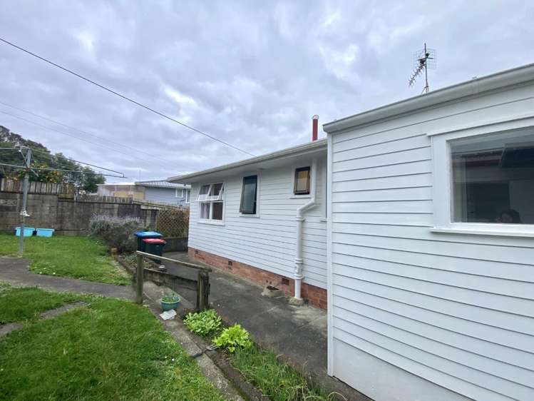 8 Whittle Place 1733_14