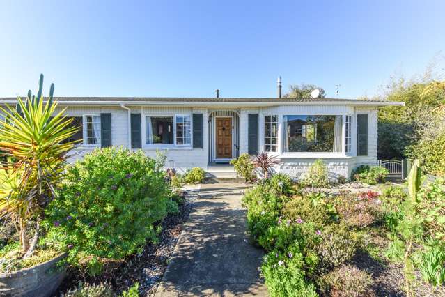 11 Kipling Crescent Stoke_3