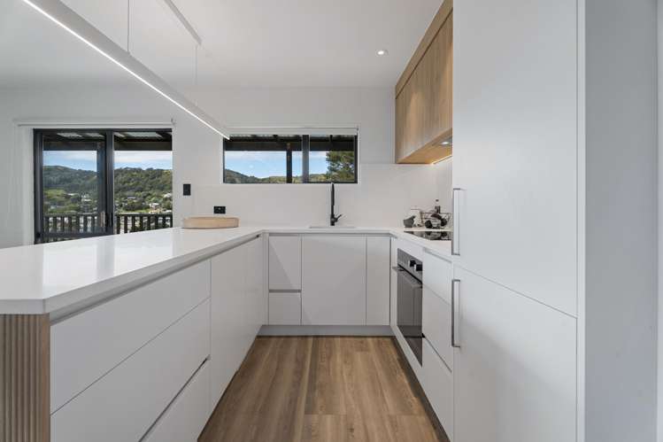 29 Calais Terrace Ostend_5