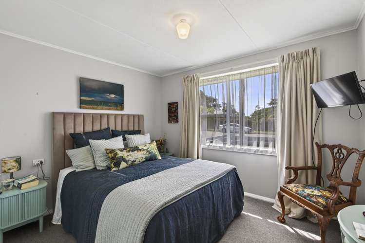 18 Cowling Road Hurdon_11