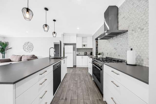 30 WESTMUIR CRESCENT Pokeno_2