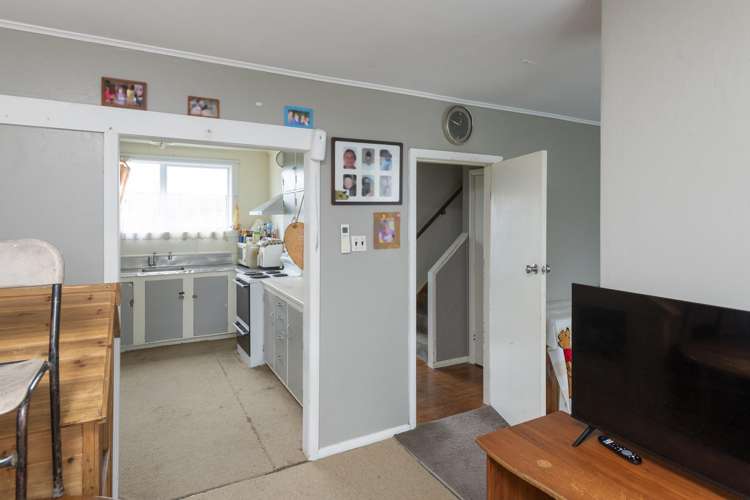 11-17 Cambridge Terrace Kaiti_15