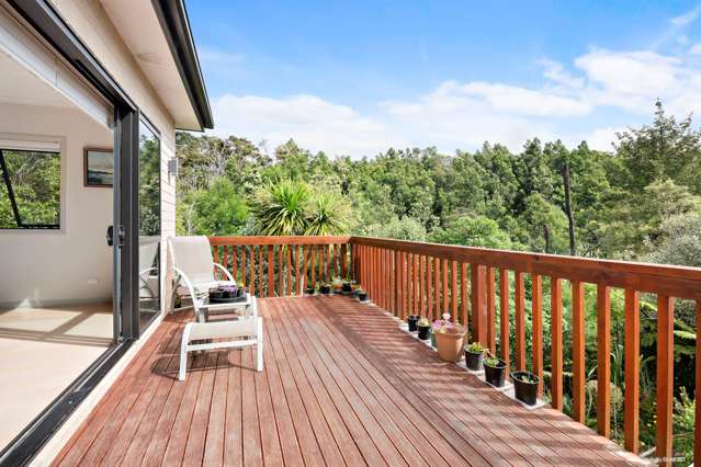 57 Bernard Magnus Lane Greenhithe_1