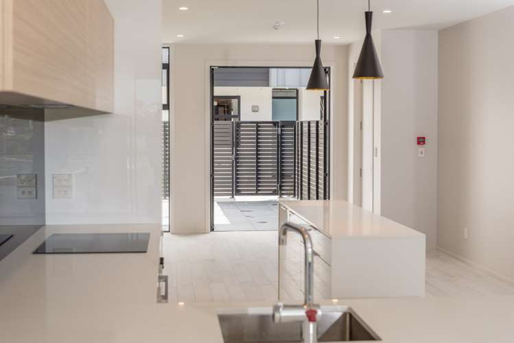 17/4 Stables Lane Silverdale_7