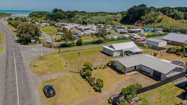 36 Koputara Road Himatangi Beach_2