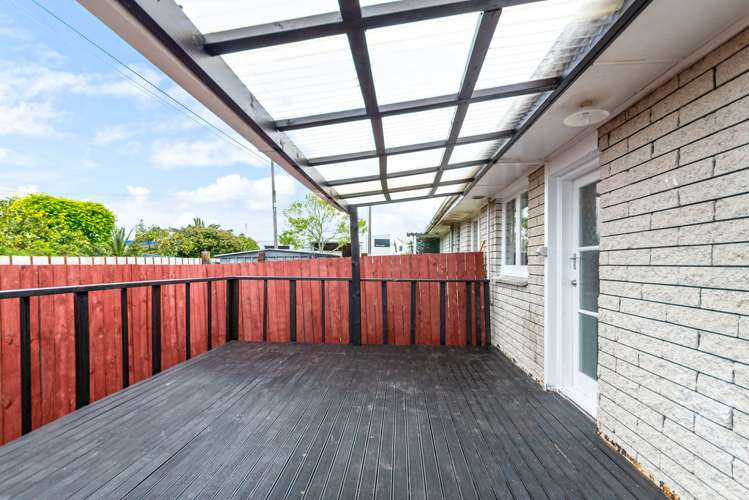 2/215 Swanson Road Henderson_13