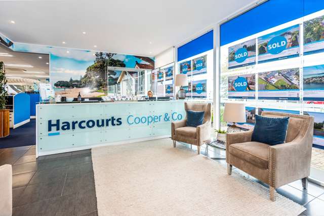 128 Hurstmere Road Takapuna_1