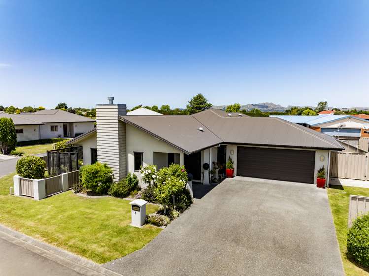 4 Anna Lane Raureka_24