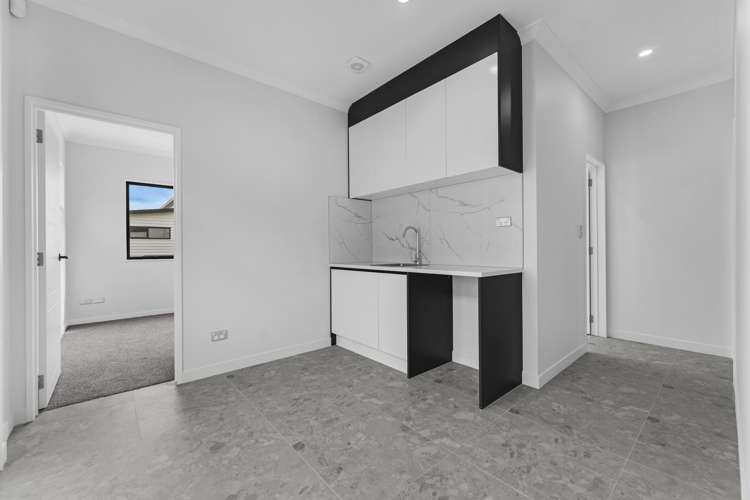 21 Hauhake Road Flat Bush_32