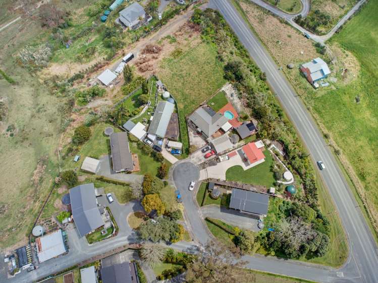 10 Skelton Crescent Paparoa_7