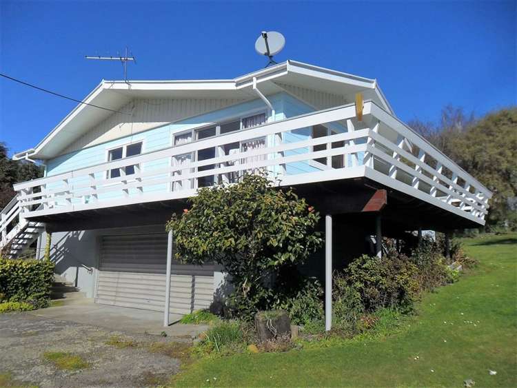 12 Dixon Way Taihape and Surrounds_25